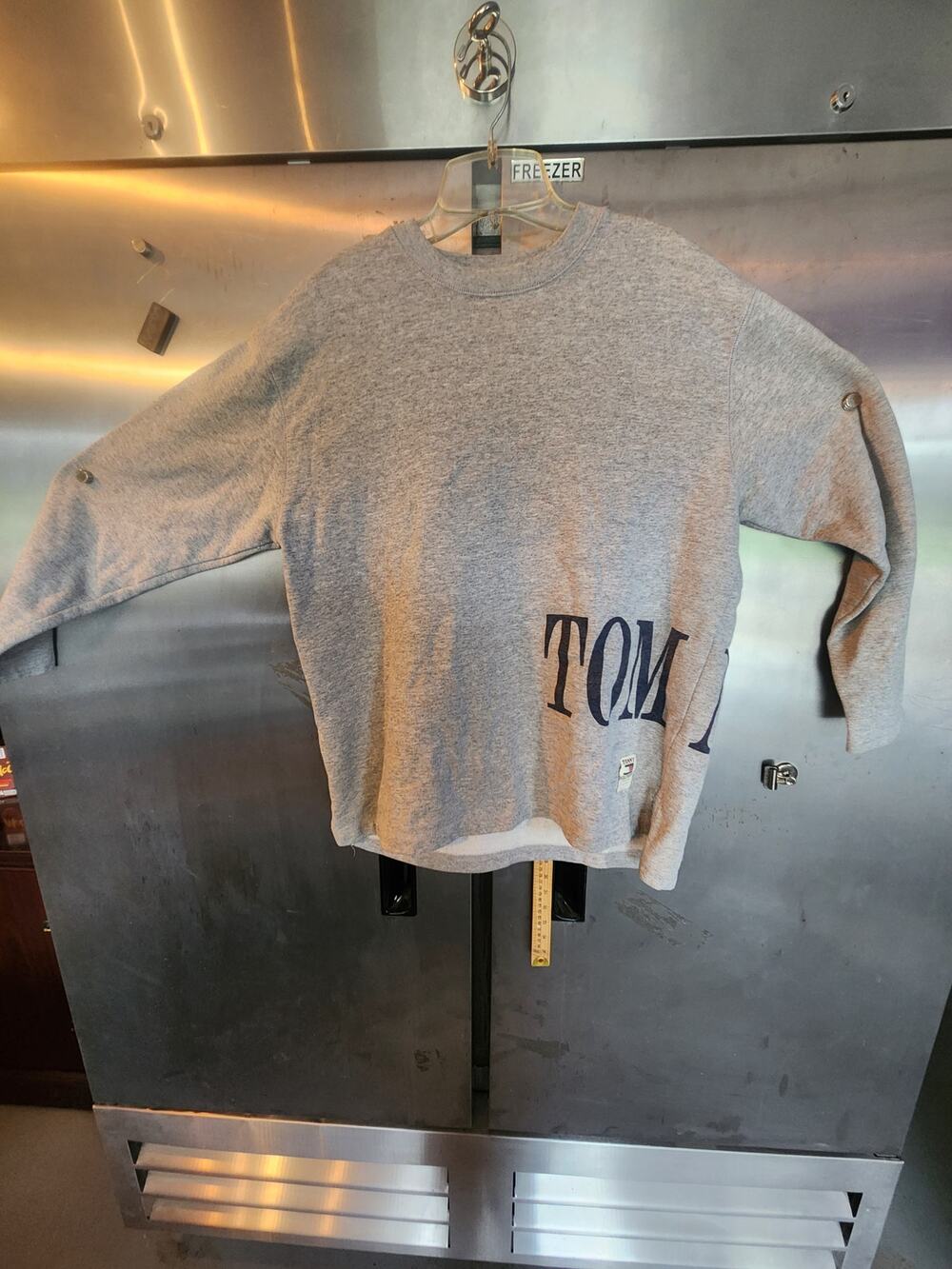 Tommy Hilfiger Crewneck Sweatshirt Womens Size M Gray Logo